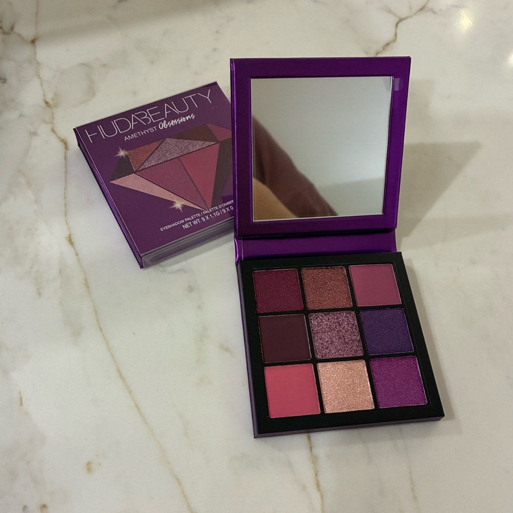 Huda Beauty Amethyst Obsessions eyeshadow palette. 9 colours. With mirror. New! - Picture 5 of 7